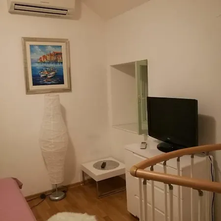 Paula Apartmán Biograd Na Moru