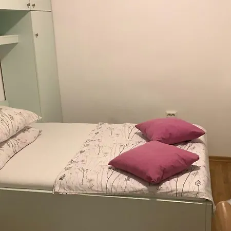 Paula Apartment *